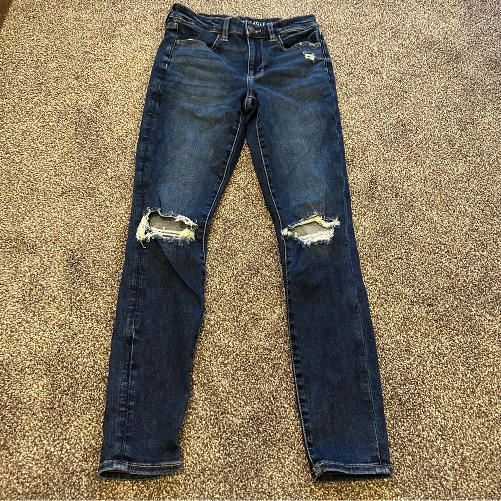 American eagle skinny jeans with holes in knees